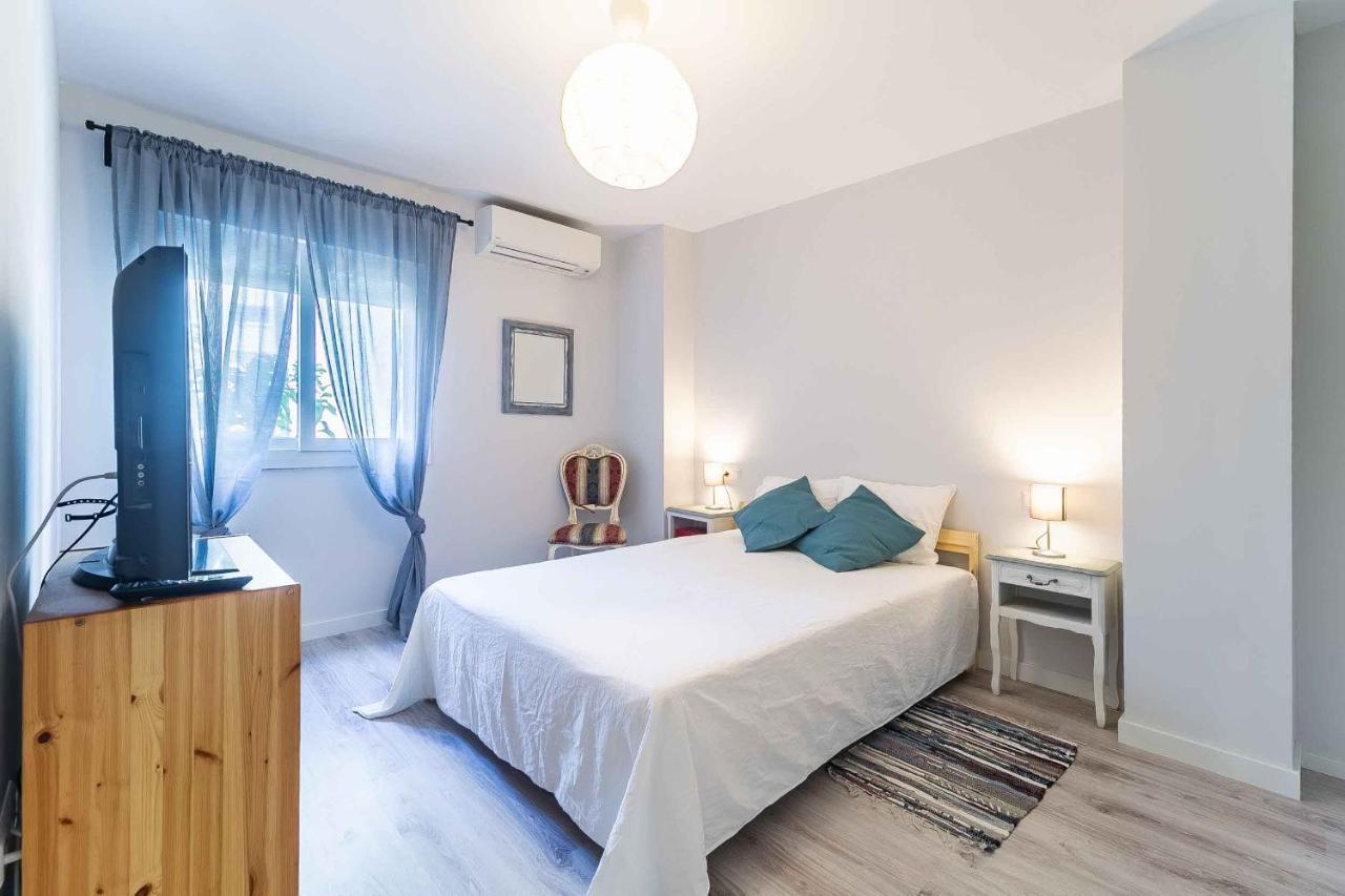 Apartamento Renovado, Tu Escapada De Vacaciones Ideal Fuengirola Esterno foto