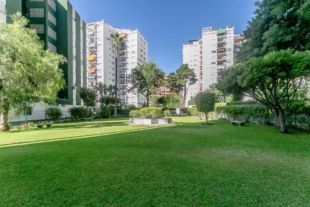 Apartamento Renovado, Tu Escapada De Vacaciones Ideal Fuengirola Esterno foto