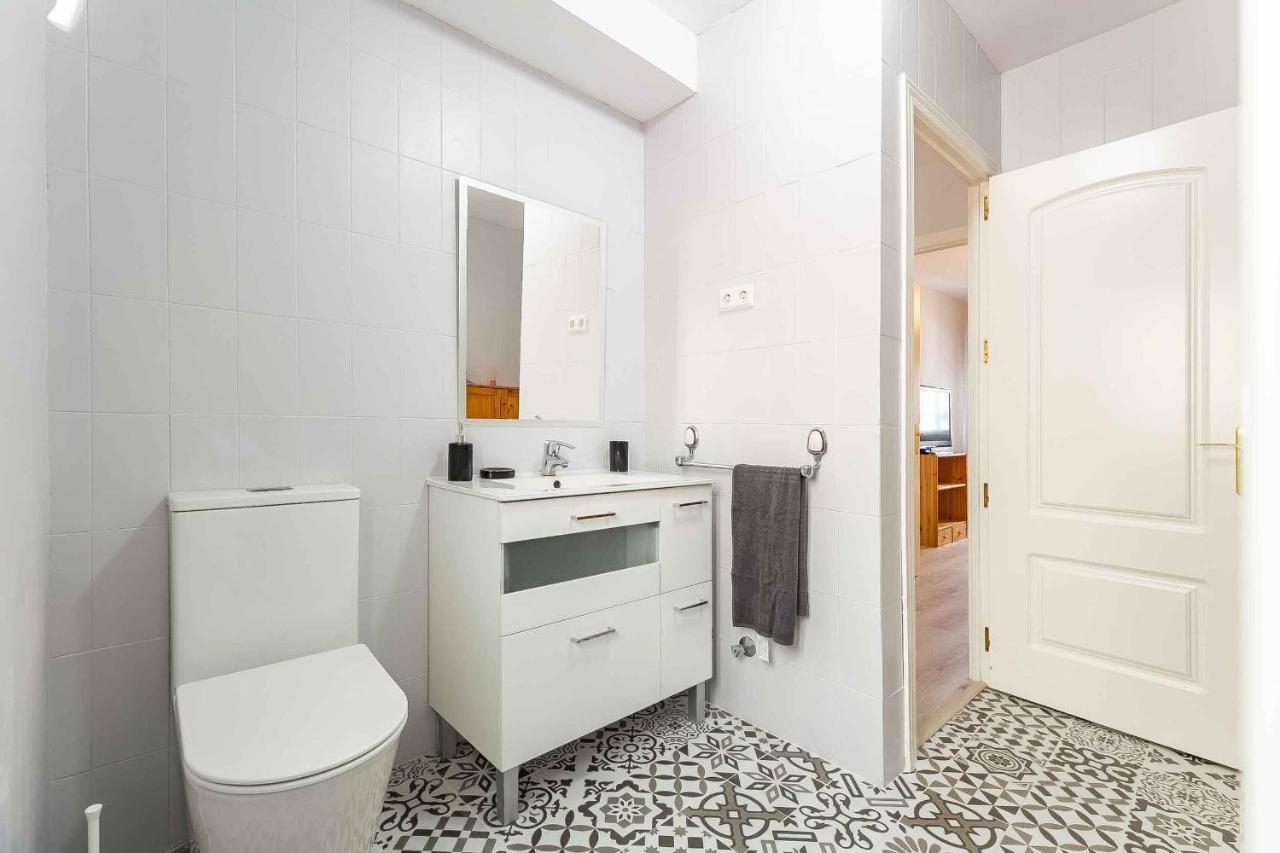 Apartamento Renovado, Tu Escapada De Vacaciones Ideal Fuengirola Esterno foto