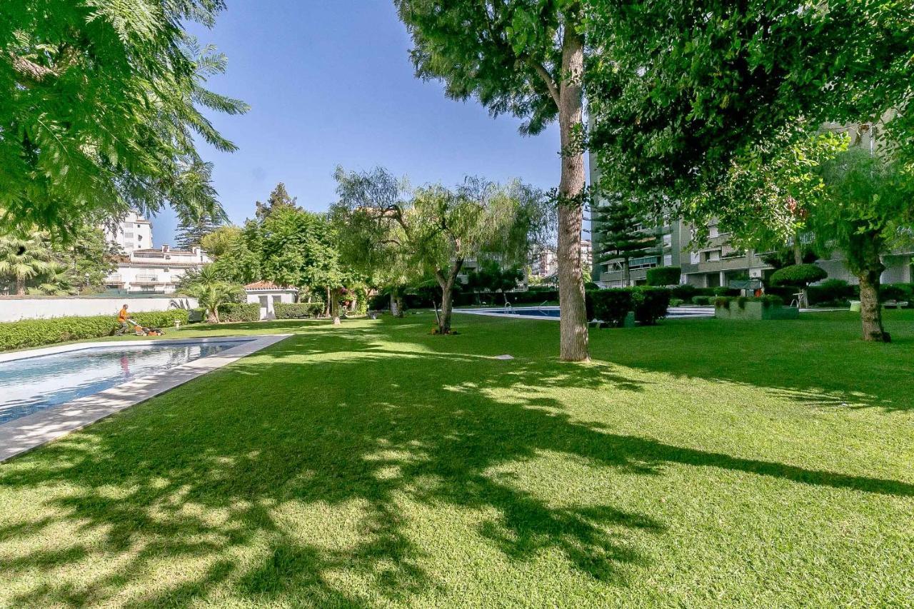 Apartamento Renovado, Tu Escapada De Vacaciones Ideal Fuengirola Esterno foto