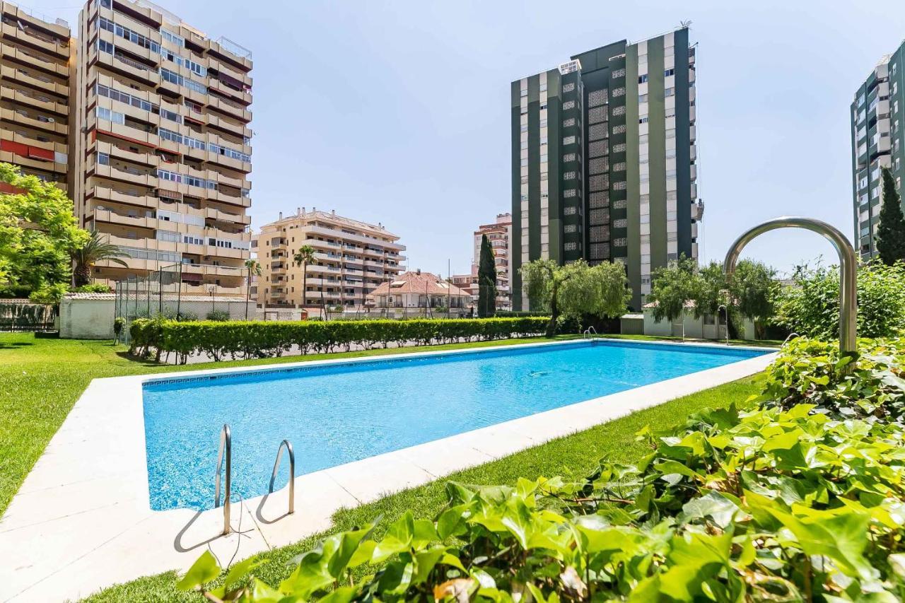 Apartamento Renovado, Tu Escapada De Vacaciones Ideal Fuengirola Esterno foto
