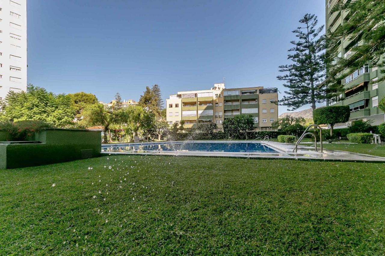 Apartamento Renovado, Tu Escapada De Vacaciones Ideal Fuengirola Esterno foto