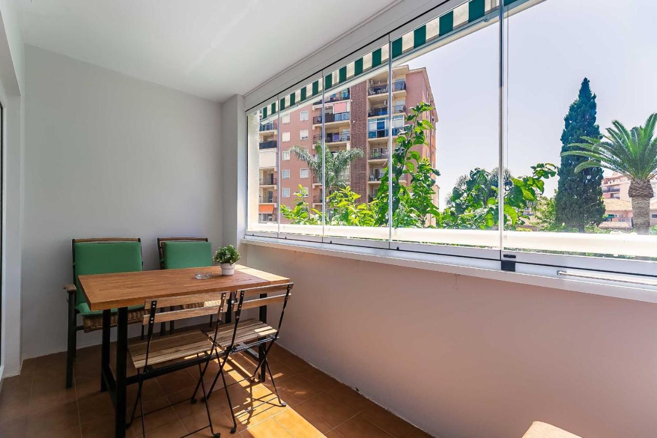 Apartamento Renovado, Tu Escapada De Vacaciones Ideal Fuengirola Esterno foto